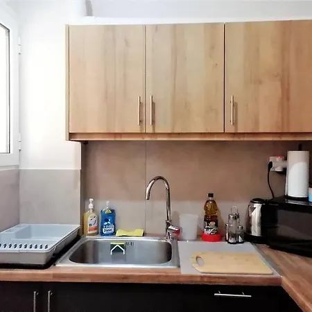 Koukaki Cozy Apartment 5 Minutes To Metro-3